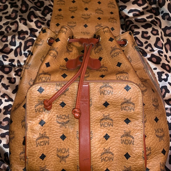 Mcm Backpack - Picture 3 of 8